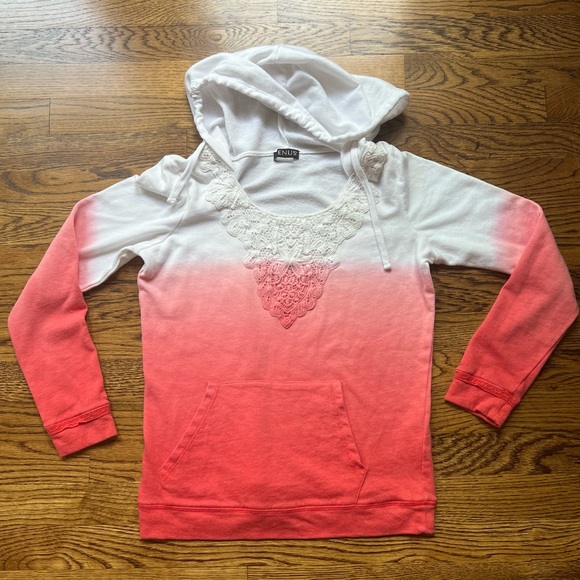 Venus ombré crochet hoodie - Picture 2 of 6